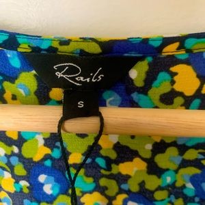 Rails dress in size S. Elbow-length sleeves, ruched at bottom. Worn once.